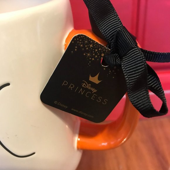 Disney's Snow White and the Seven Dwarfs "Doc" Rae Dunn Princess collection mug - Picture 7 of 8